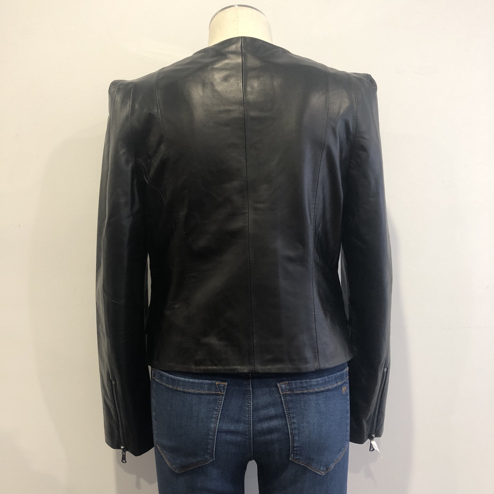 Quirkee Birds - Dea Black Fitted Waisted Jacket